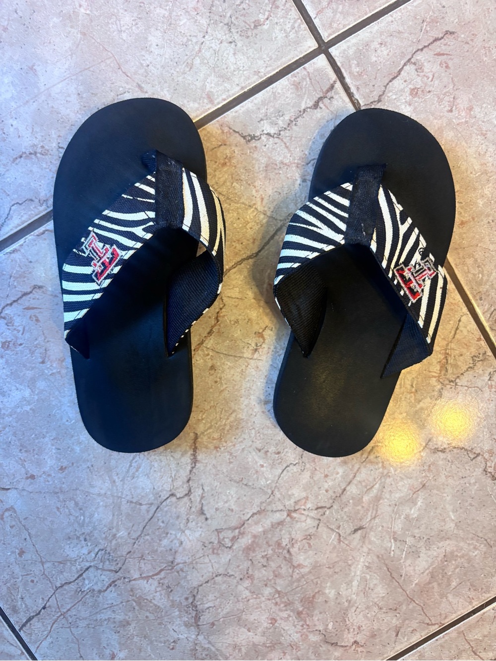 Texas Tech Red Raiders KIDS SIZE 1 Flip Flops Sandals Black/White Zebra Strap